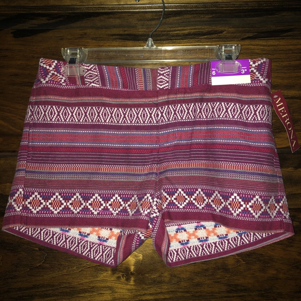 Shorts - Picture 2 of 2
